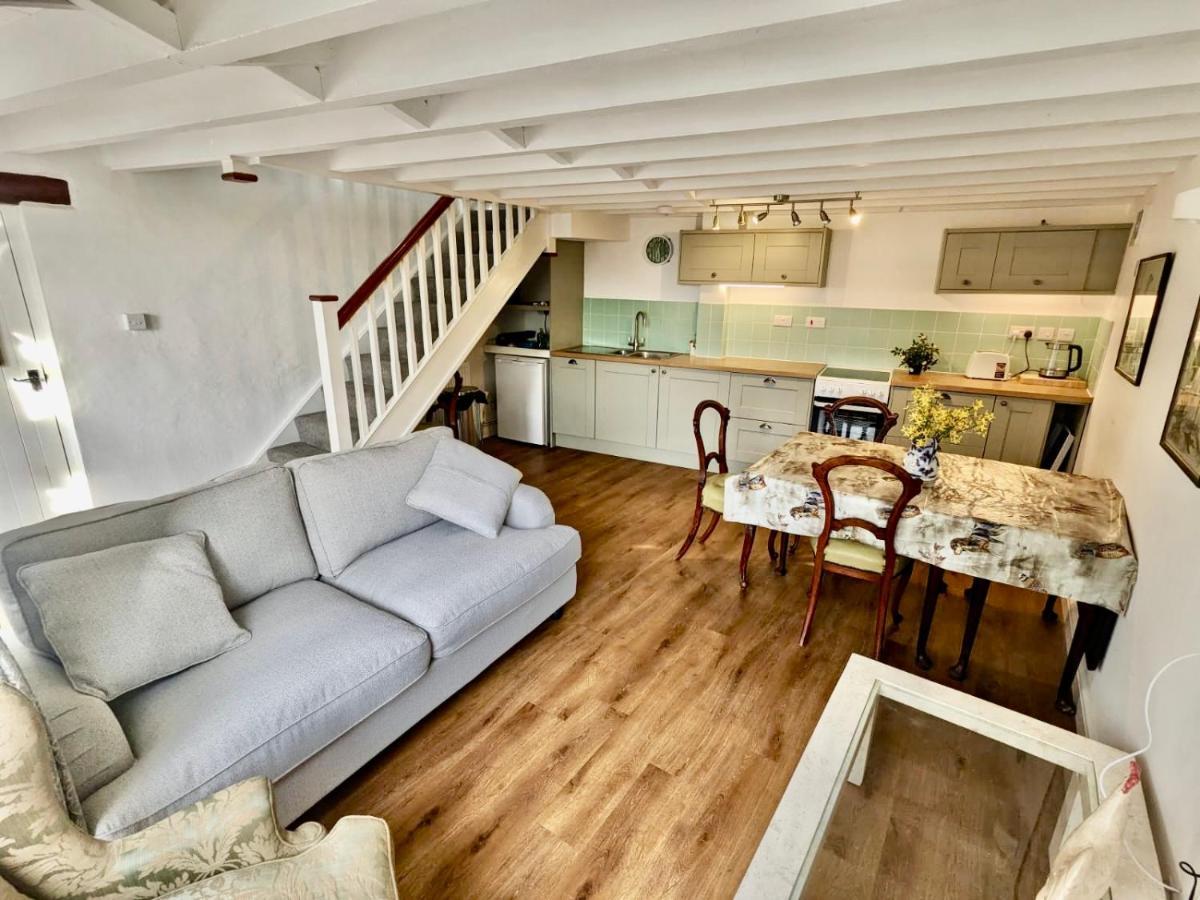2 Stable Cottage, Llanbethery Llancarfan Екстер'єр фото